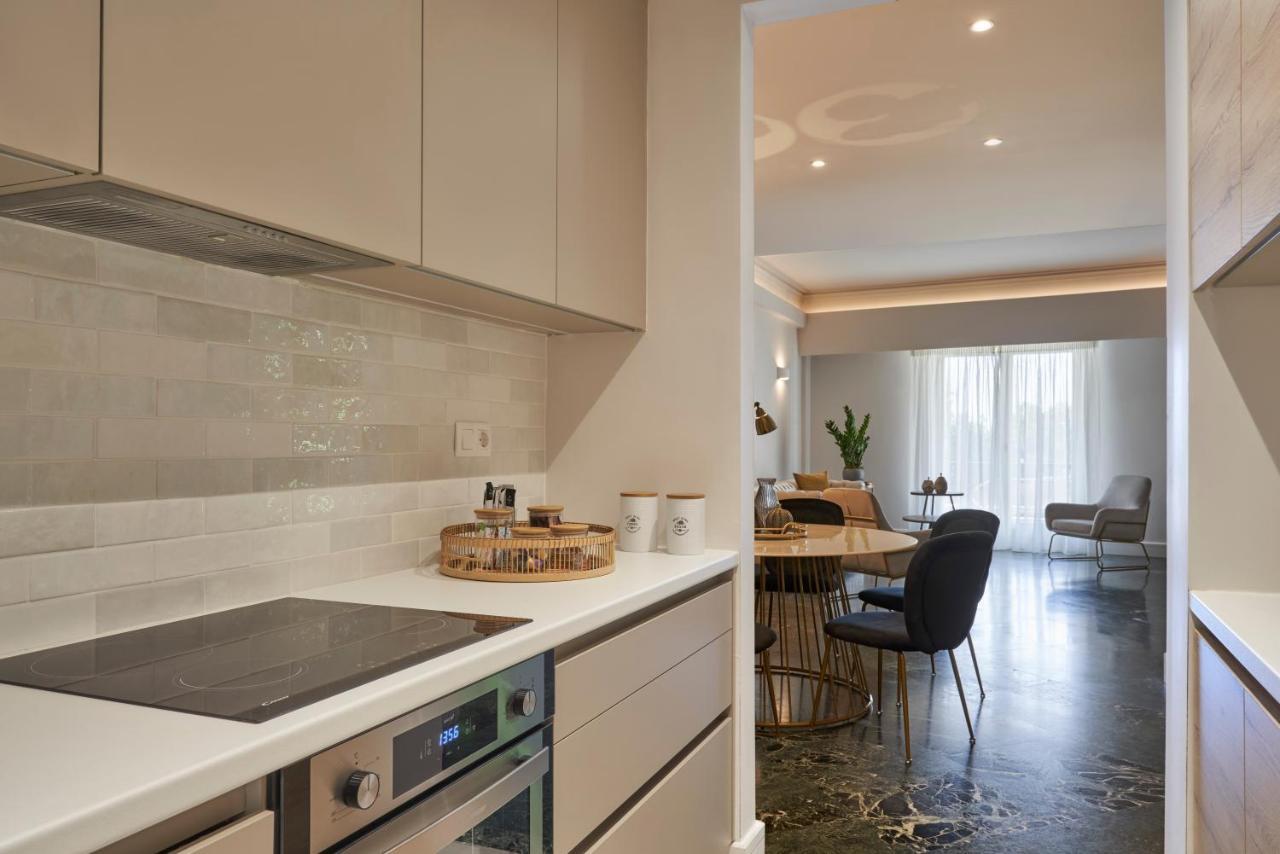 Chic N Bright 3Bd Apt With Hilton View Αθήνα Εξωτερικό φωτογραφία